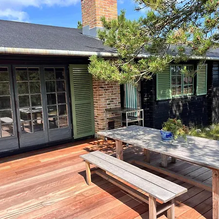 Marvelous Log House By Anholt's Desert Holiday home Anholt