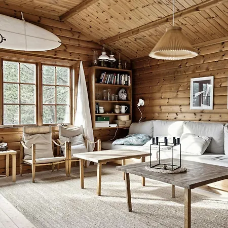 Marvelous Log House By Anholt's Desert Holiday home *