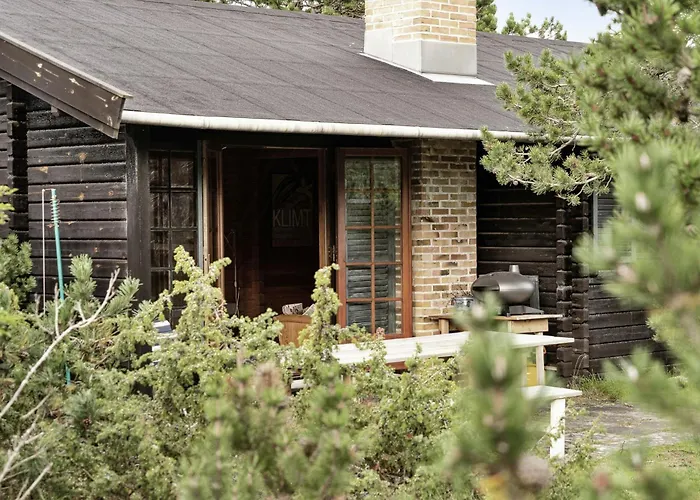 Marvelous Log House By Anholt's Desert Ferienhaus